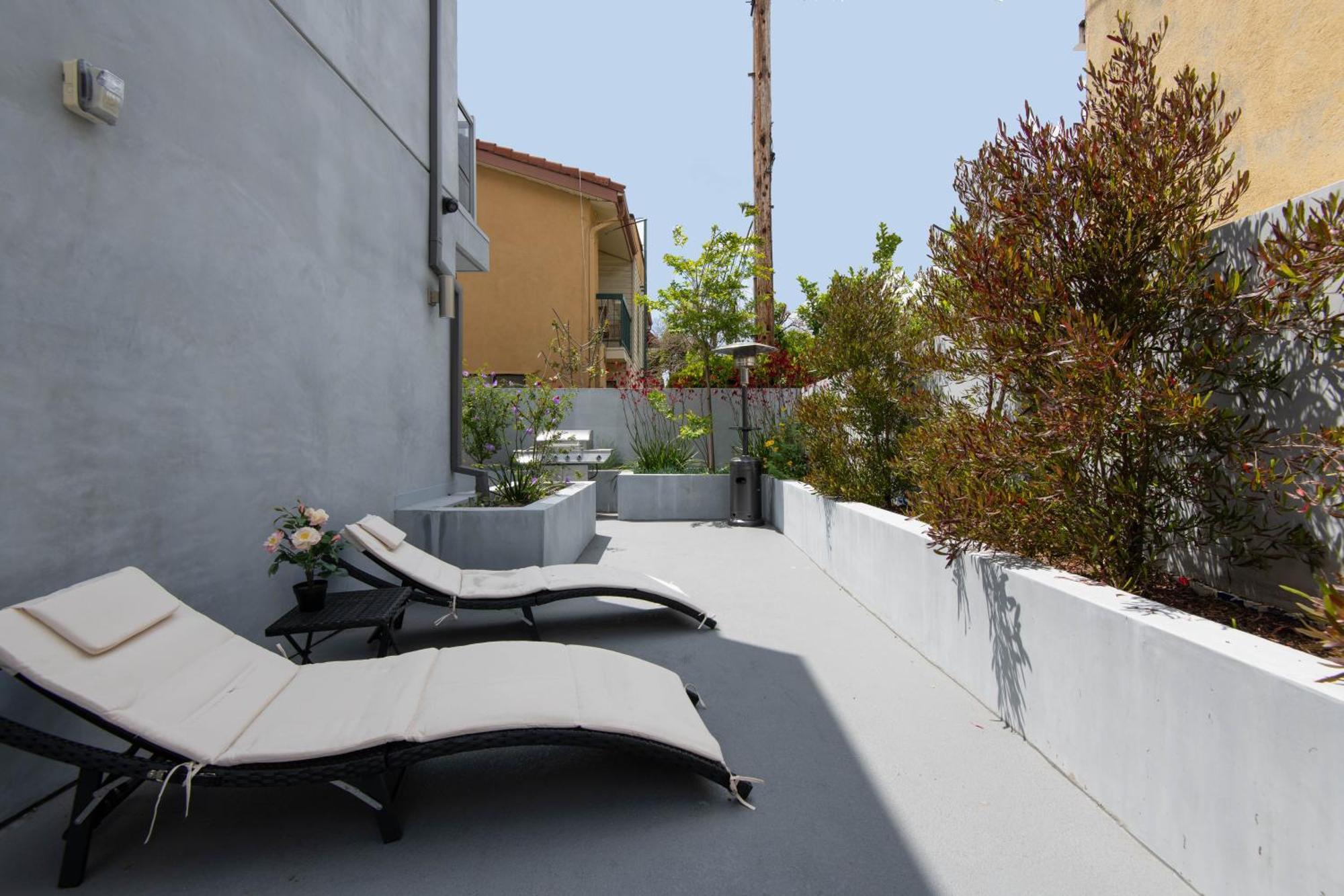 Regency Modern Apartments Glendale Buitenkant foto