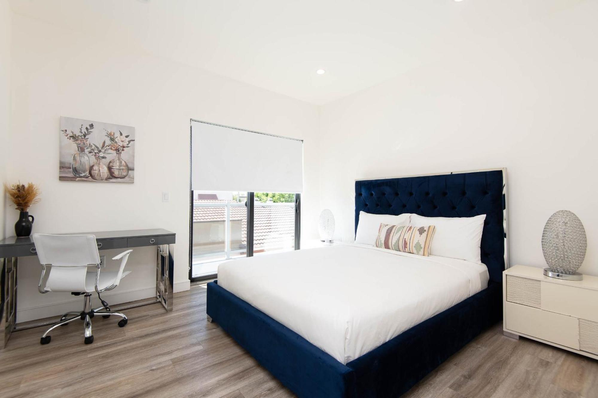 Regency Modern Apartments Glendale Buitenkant foto